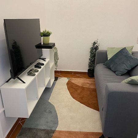 Birdie 3-Bdr Apartment บูดาเปสต์ ภายนอก รูปภาพ