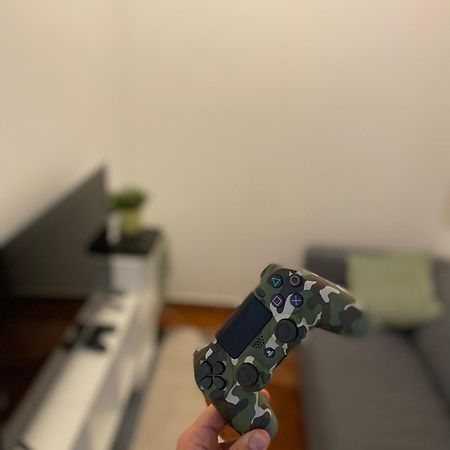 Birdie 3-Bdr Apartment บูดาเปสต์ ภายนอก รูปภาพ