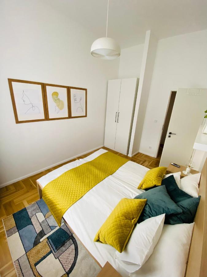 Birdie 3-Bdr Apartment บูดาเปสต์ ภายนอก รูปภาพ