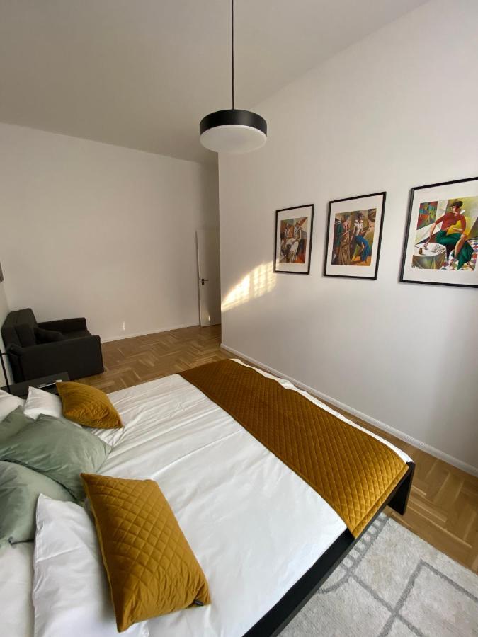 Birdie 3-Bdr Apartment บูดาเปสต์ ภายนอก รูปภาพ
