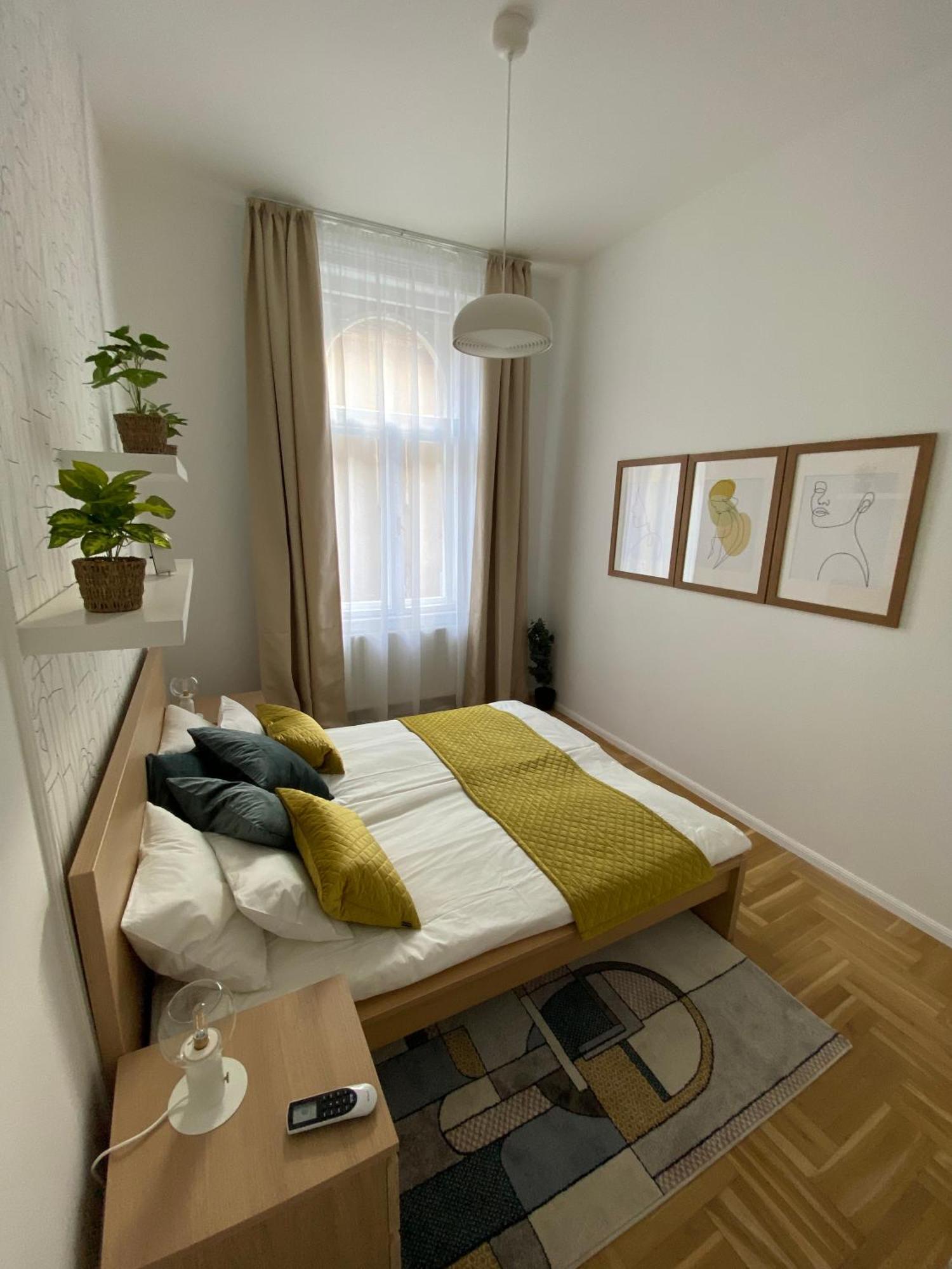 Birdie 3-Bdr Apartment บูดาเปสต์ ภายนอก รูปภาพ